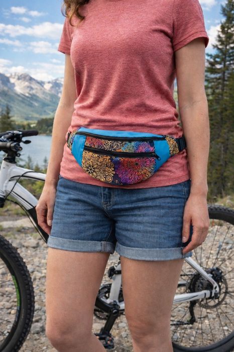 Nerka biodrówka torebka na spacer wycieczkę nenes