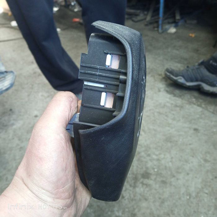 ПОДУШКА БЕЗПЕКИ КЕРМО
Mazda 3 03-09
Код: 195794