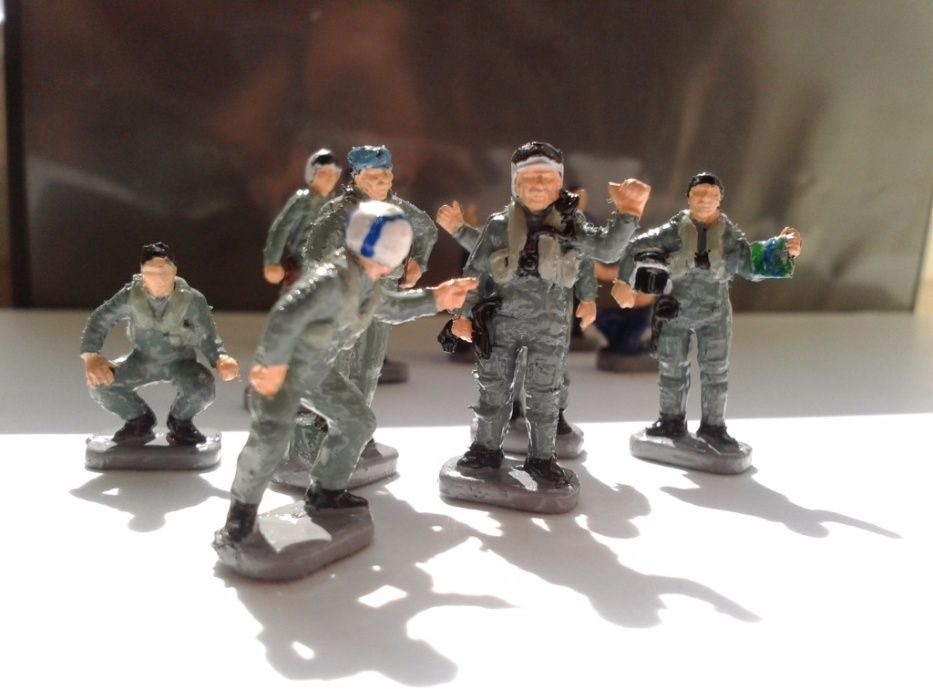 Солдатики Пилоты НАТО 1/72 (1:72) масштаба бренда