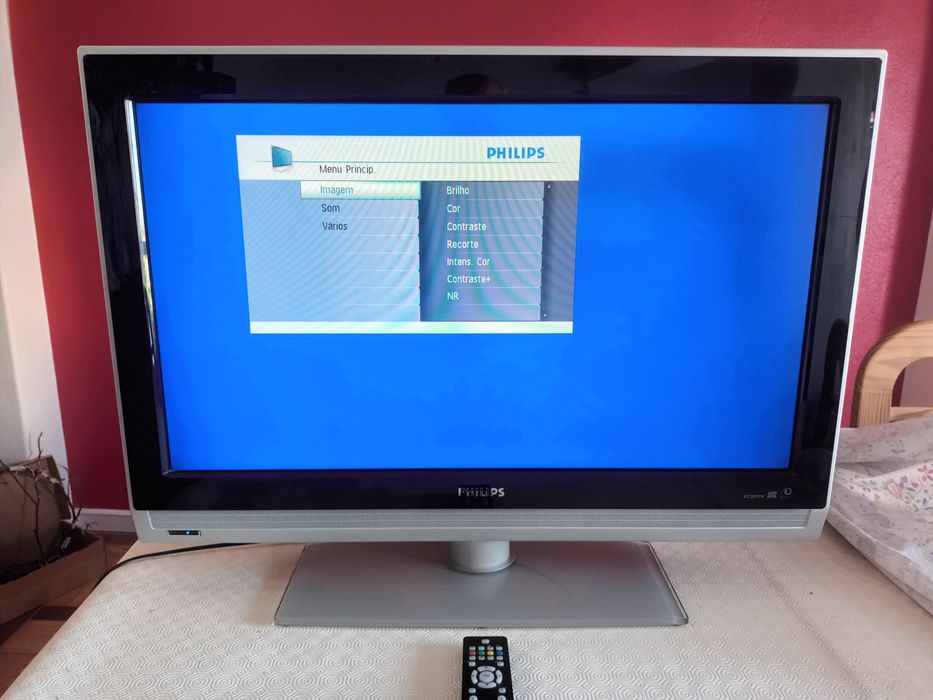 Televisão LCD da marca Philips