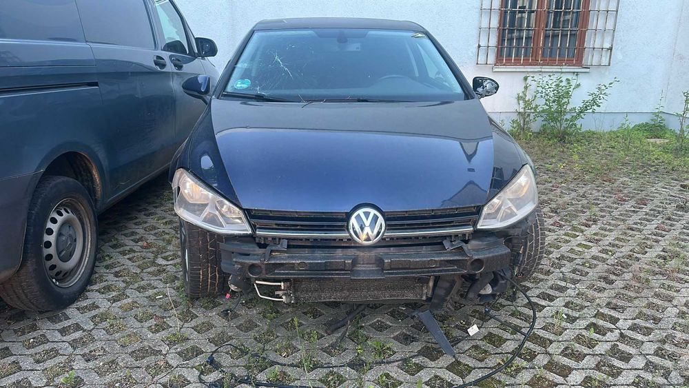 Розборка Golf 7-7.5 1.8 tsi 2.0 tdi Двигун кпп шрот бампер капот крило