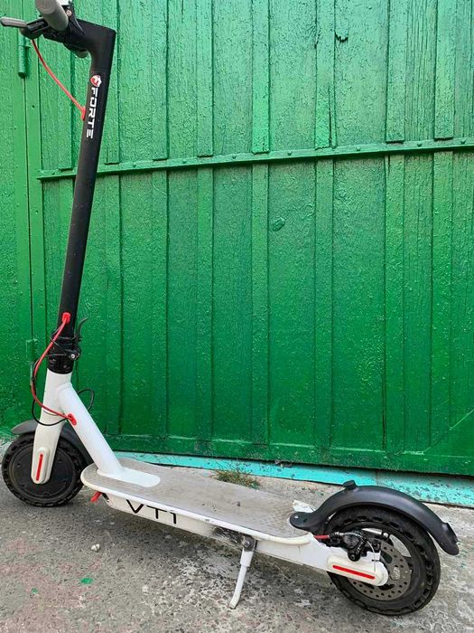 Електросамокат Forte