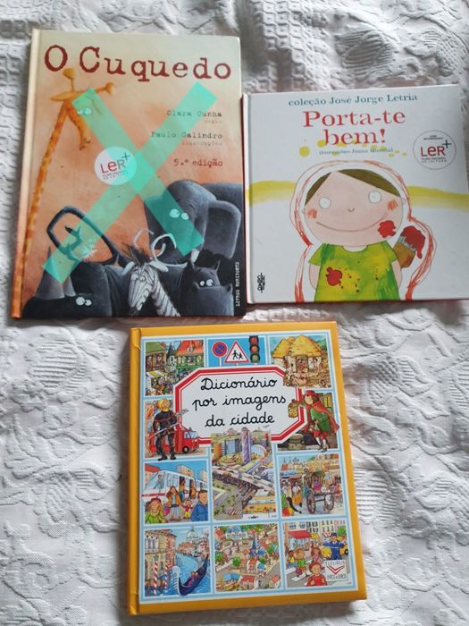 Livros variados infantis