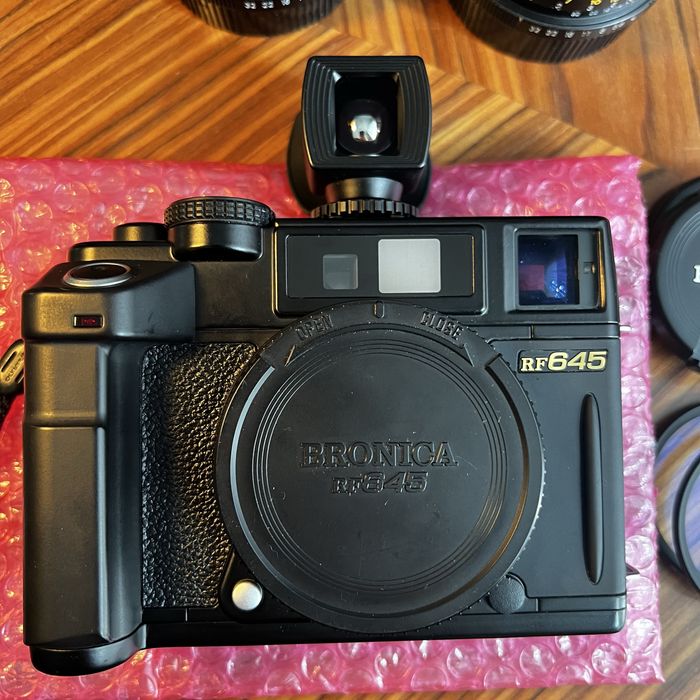 Aparat Bronica RF645