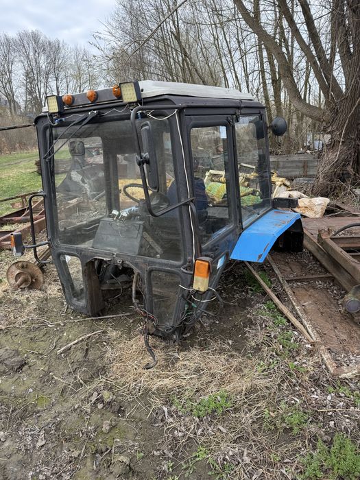 Кабіна мтз 82-892 в гарному стані