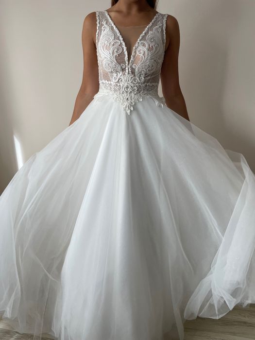 Suknia ślubna na wzrost 175 cm