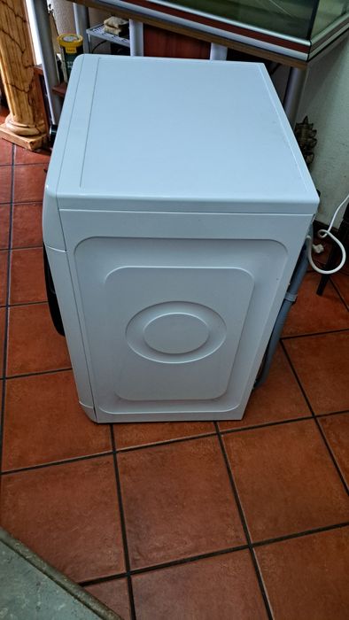 Vendo esta máquina de lavar roupa para peças