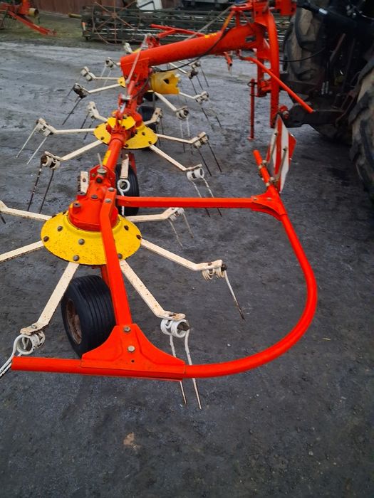 Sprzedam Przetrząsarkę Pottinger Hit 540