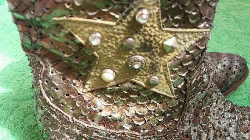 Женские бот в стиле вестерн из змеиной кожи  италии vero cuolo ручн.р