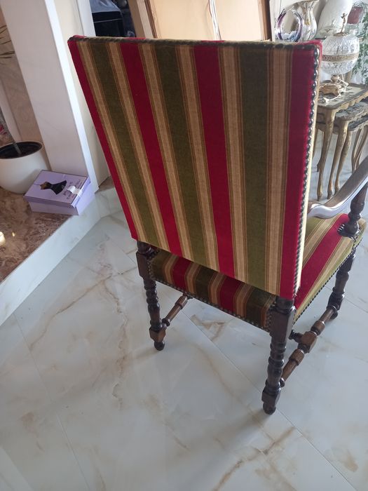 Stylowy Antyczny Fotel Tron