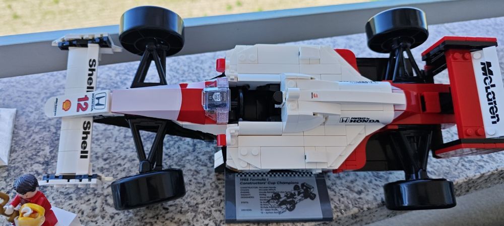 McLaren Senna genérico Lego