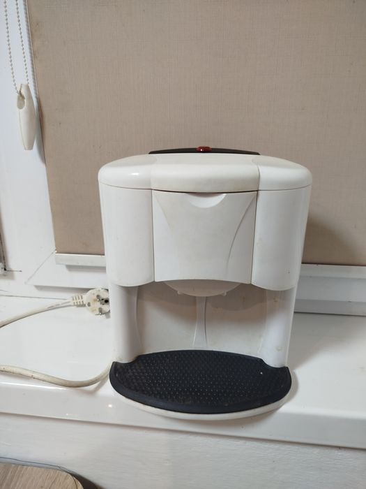 Кавова машинка маленька