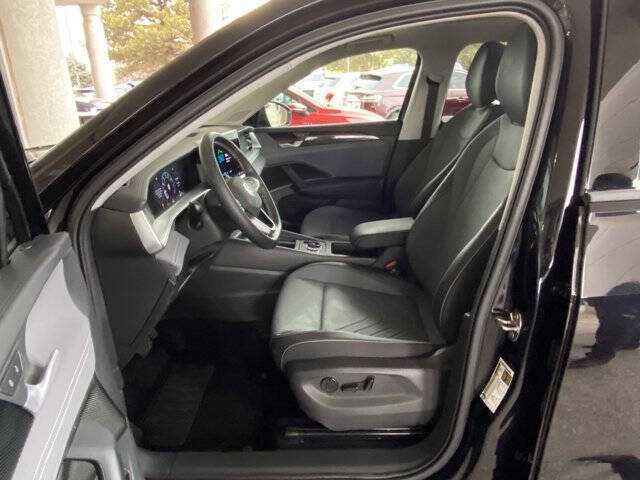 2025 Volkswagen Tiguan SE 4Motion