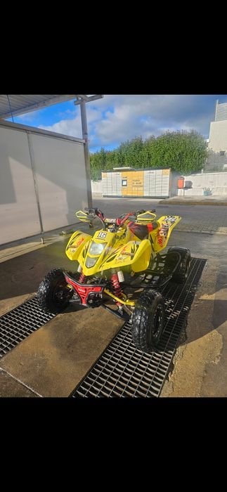 Suzuki ltz 400 matriculada