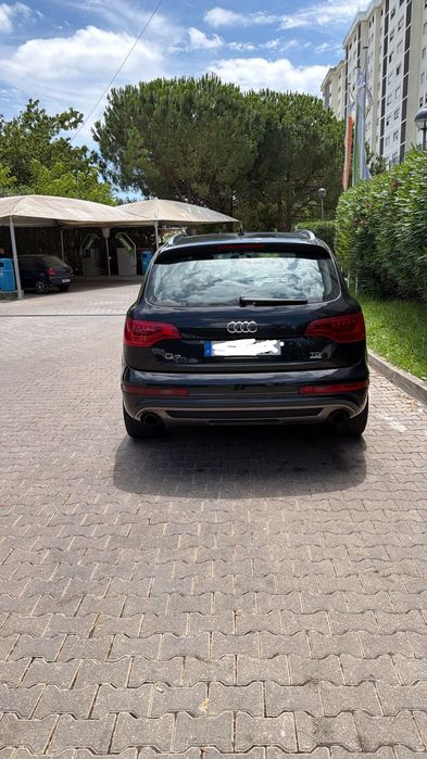 Audi Q7 3.0 TDI Quattro | 180 kW (245 cv) | 7 Lugares
