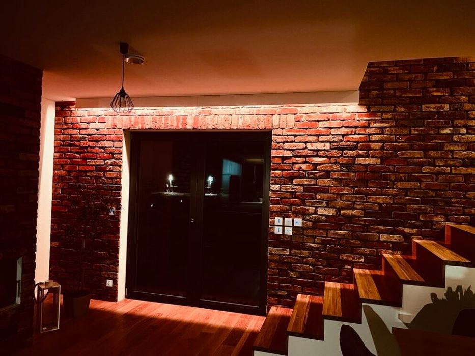 Płytki z cegły stara cegła