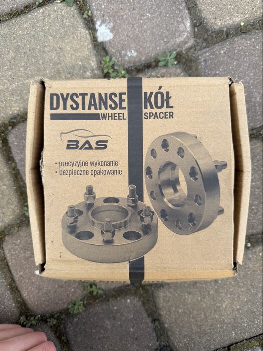 dystanse do kół 5x114,3 22mm