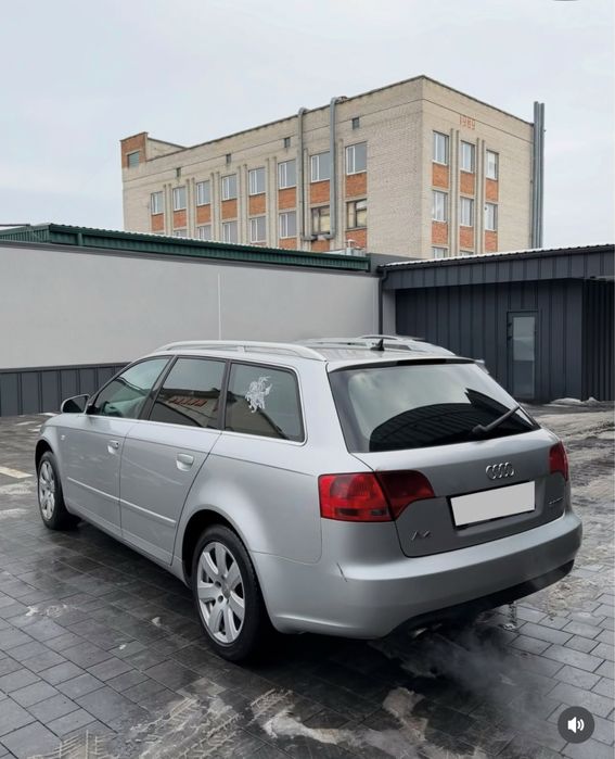 Audi A4b7 нерозмитнена