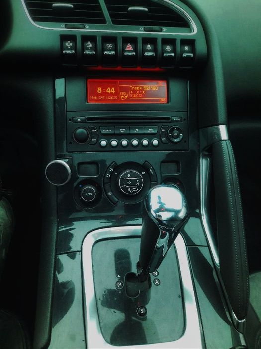 Пежо 3008 1.6 дизель