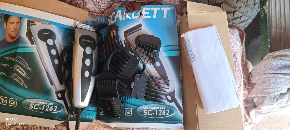 Машинка для стрижки волосся Scarlett  SC-1262