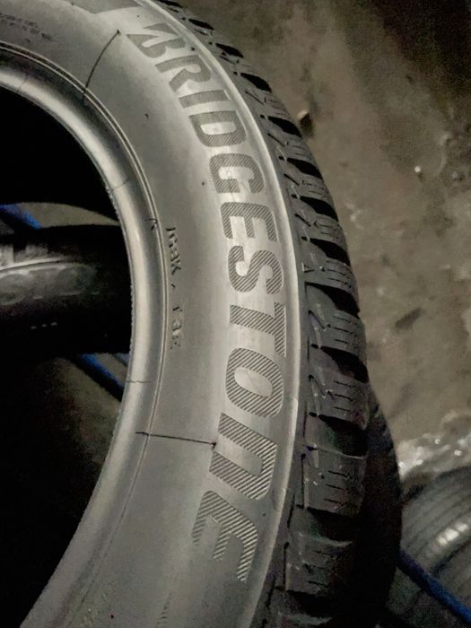 Шини 205/55/16 - 4шт Bridgestone Blizzak LM001 зима