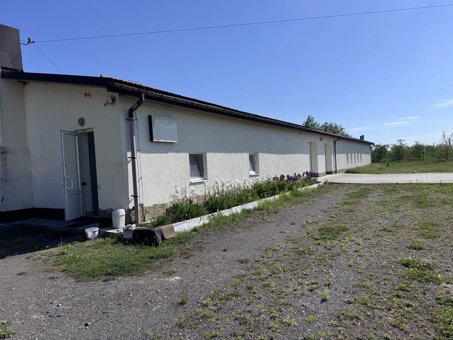 Продаж виробних приміщень