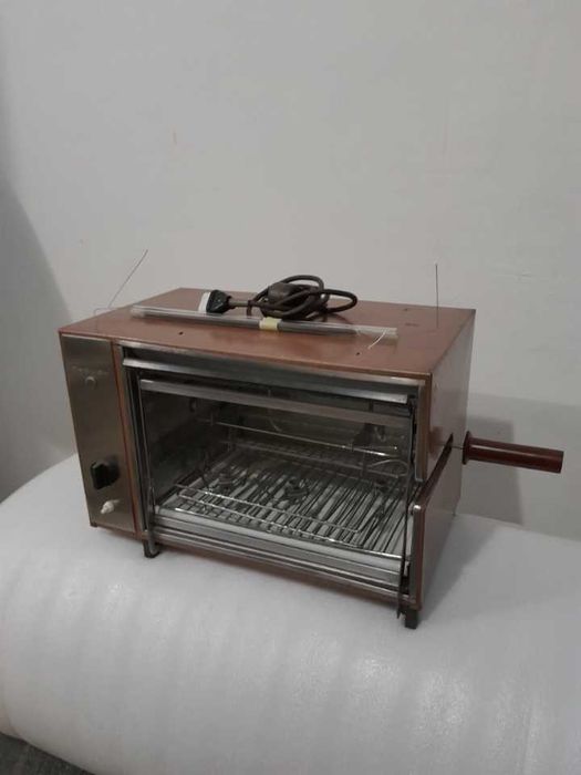 Grill elektryczny, rożno