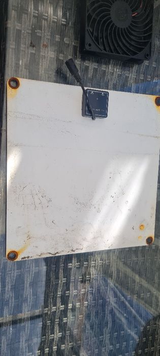 Wiatrak solarny zestaw z panelem do budy kórnika na biwak