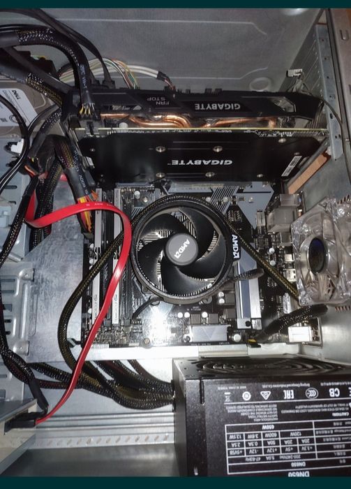 Продам игровой компьютер "Ryzen 5 2600+RX580 8GB"
