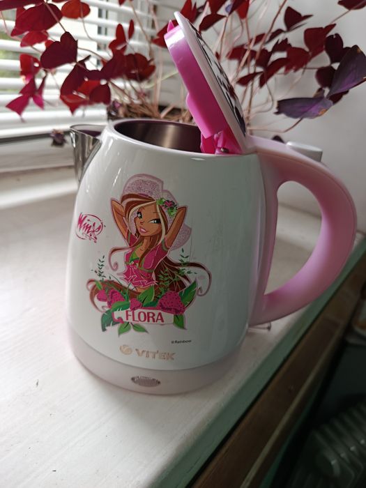 Електро чайник 1,2 літра Vitek Winx 1001 FL