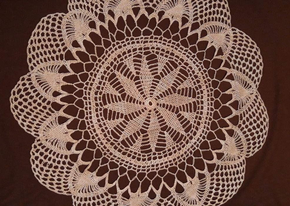 Вязанная салфетка крючком
