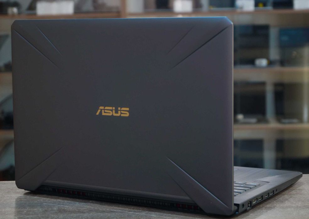 ГАРАНТІЯ Asus TUF (17" 144Гц/Ryzen 5 3550H/RAM 16ГБ DDR4/SSD 512ГБ/GTX 1650 4ГБ)TVOYO
