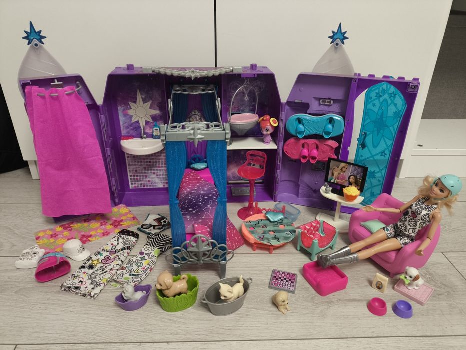 Domek Barbie Mattel Gwiezdna Przygoda + lalka i akcesoria