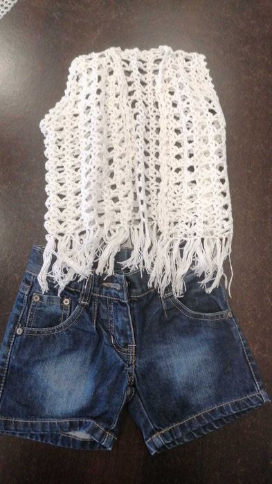 Roupinha de criança de atias idades