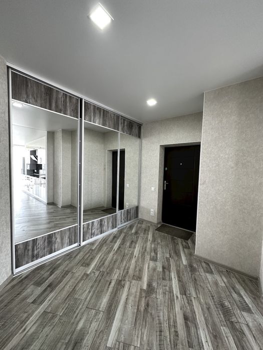 ЦЕНТР! Світло є! Сдам Большую 1 комн.кв по ул.Чорновола