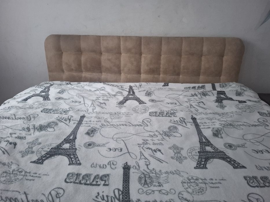 Продам кровать з підйомним механізмом