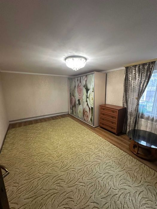 Продаж будинку в Левкові