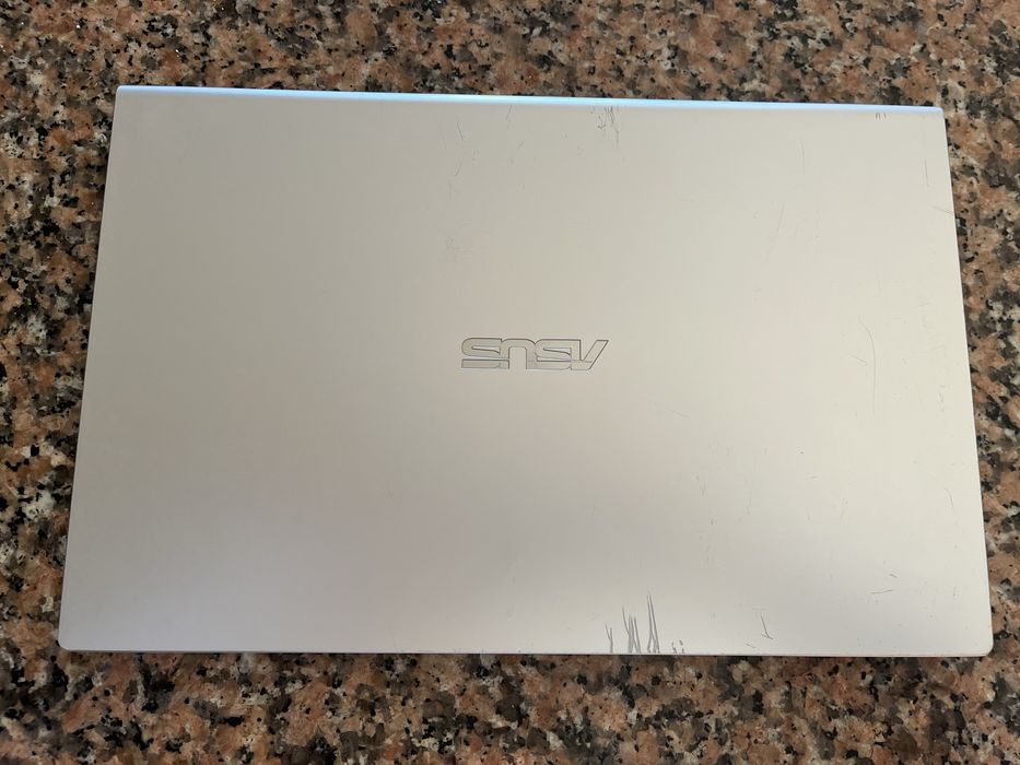Portátil Asus F509MA