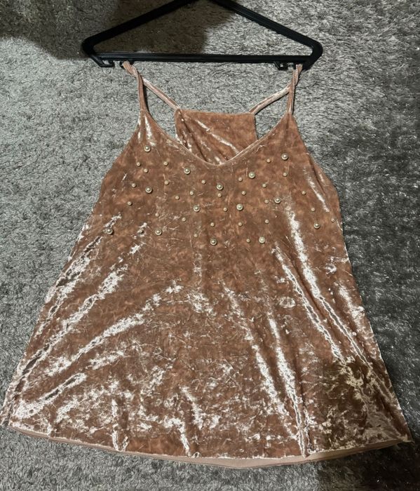 Blusa rosa bebé em veludo
