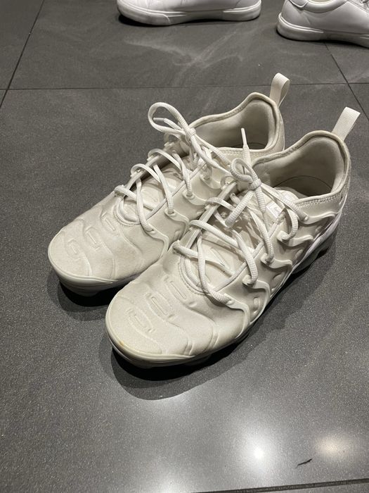 Nike vapormax plus biale 45.5