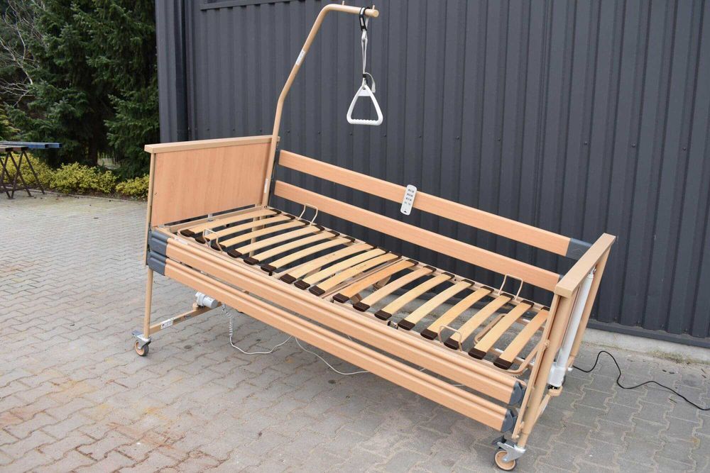 Łóżko rehabilitacyjne Burmeier Dali pilot bezprzewodowy