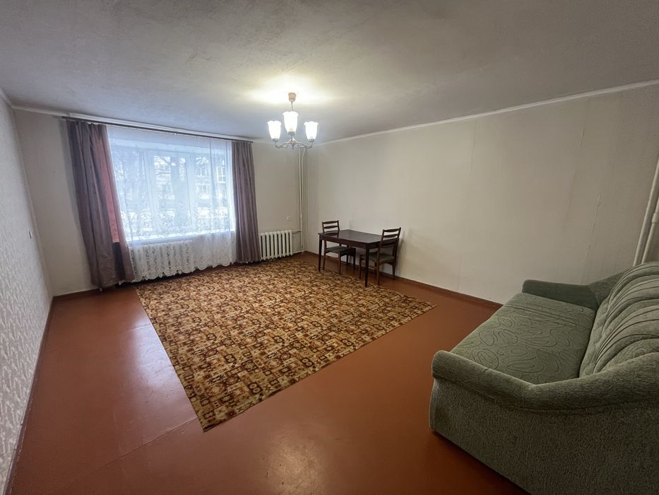 Продам 2-х кімнатну квартиру на Волонтерській (Піонерська)