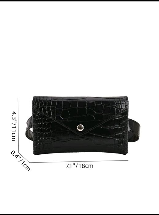 Bolsa com cinto preto
