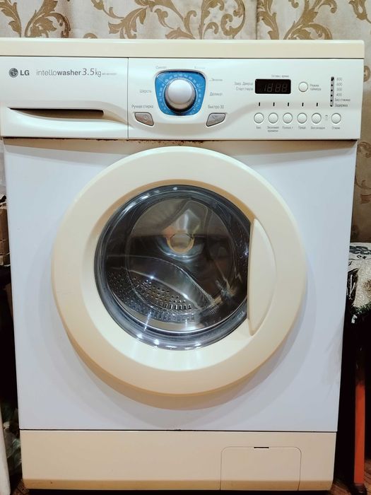 Продам вживану пральну машинку дуже в гарному стані