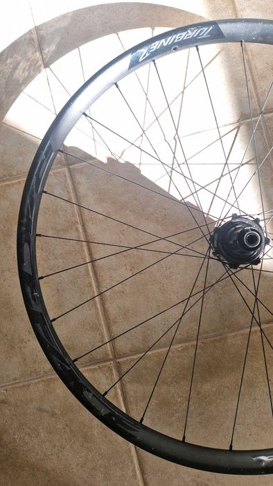 Rodas completas RaceFace 29 27.5 cubos boost e só aros 27.5 e 29