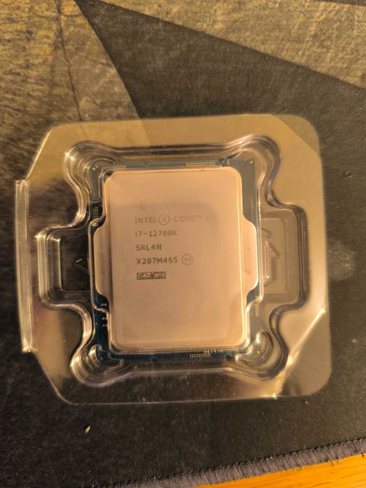 Intel Core i7-12700K — Excelente estado