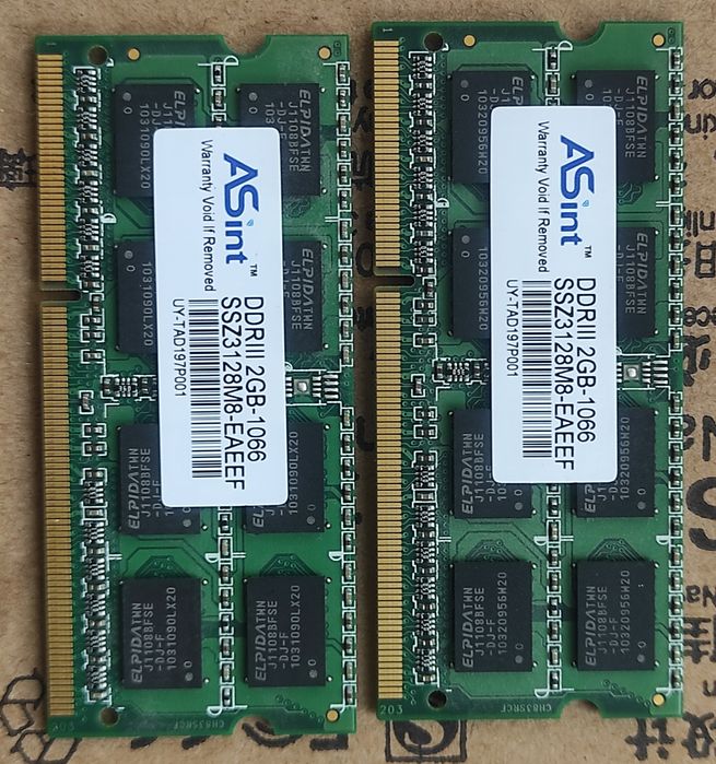 Elpida SODIMM DDR3 4Gb (2+2) 1066MHz 8500s