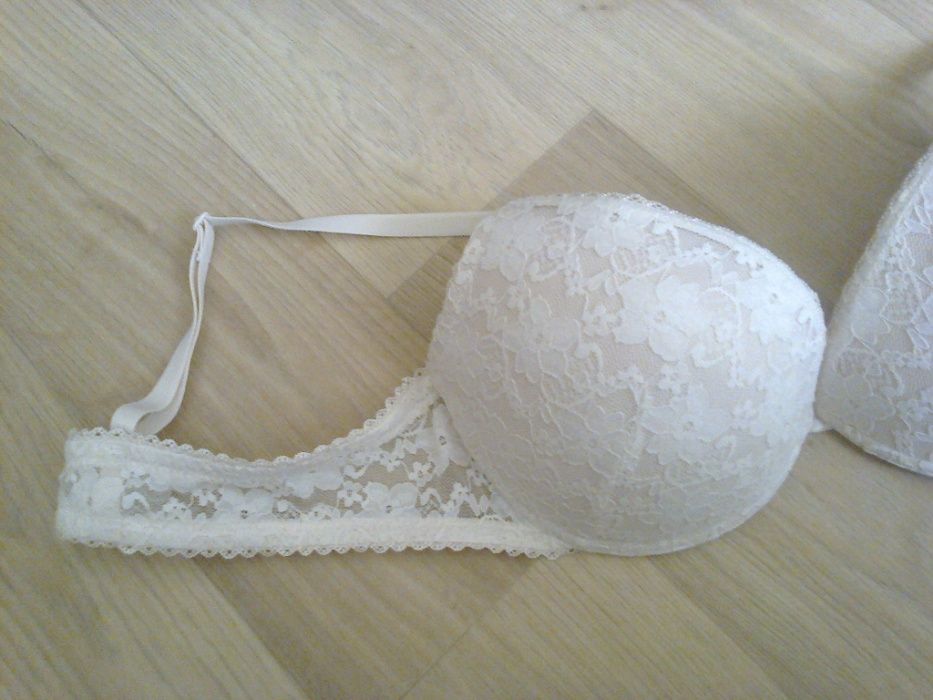 Biustonosz Tezenis 38B