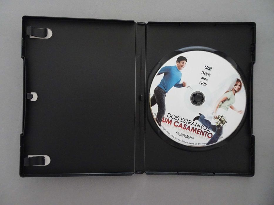 DVD filme Dois Estranhos, um casamento