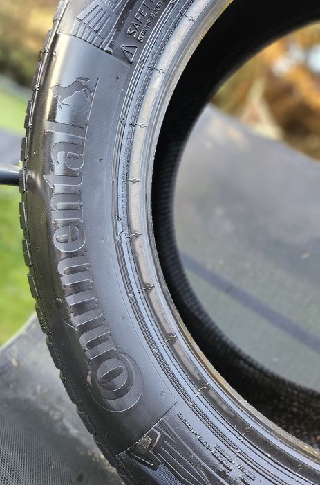 Opona całoroczna 205/55 R16 H XL Continental All Season Contact